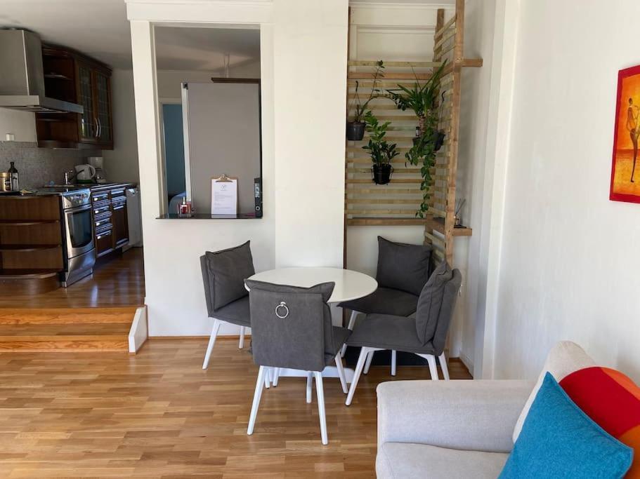 Lys Og Trivelig Leilighet I Larvik Ngoại thất bức ảnh